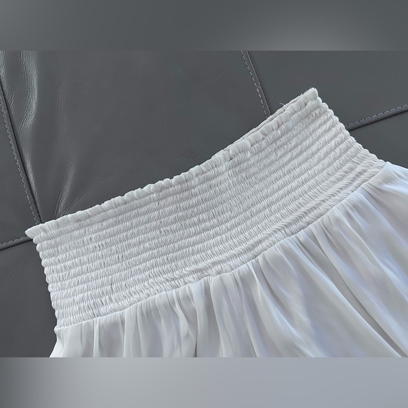 Pants Store Queen of Sparkles
Shorts Sz M - Picture 3 of 5